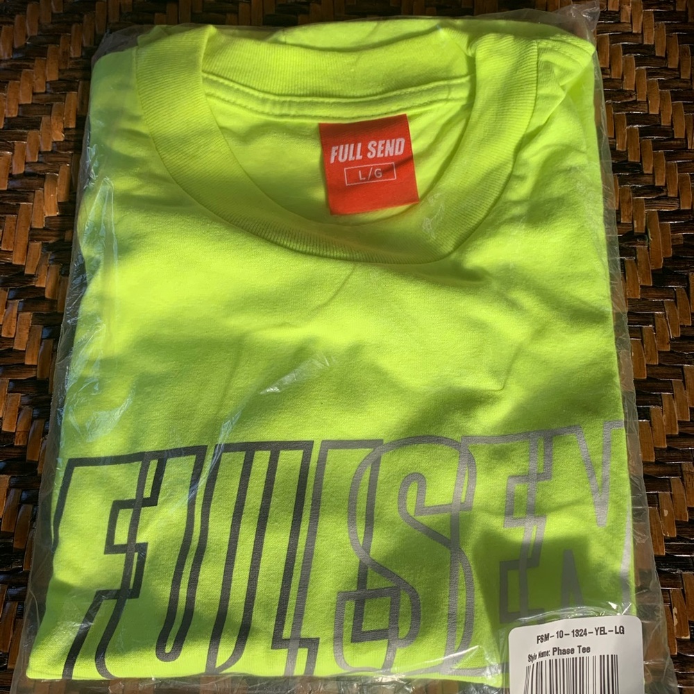 FULL SEND NELK TEE